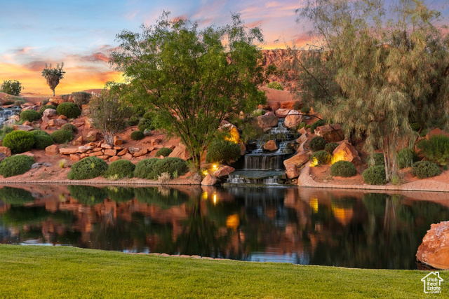 Photo 45 for MLS #2087311 at 2405 W Entrada Trl #76