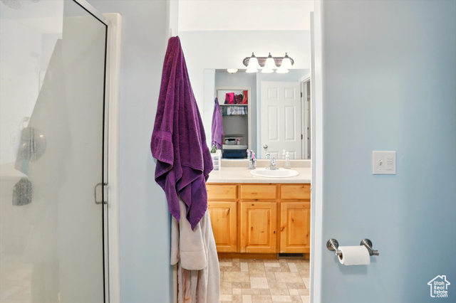 Photo 38 for MLS #2087315 at 679 S Trail Cir