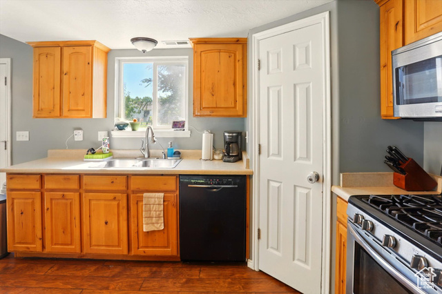 Photo 22 for MLS #2087315 at 679 S Trail Cir