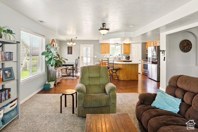 Photo 17 for MLS #2087315 at 679 S Trail Cir