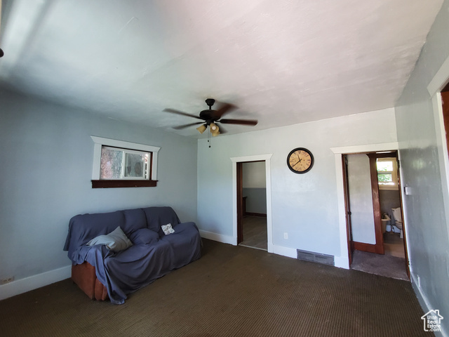Photo 3 for MLS #2087346 at 309 S 9th St