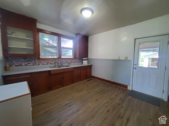 Photo 5 for MLS #2087346 at 309 S 9th St