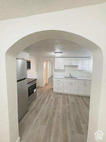 Photo 10 for MLS #2087368 at 751 E Scott Ave