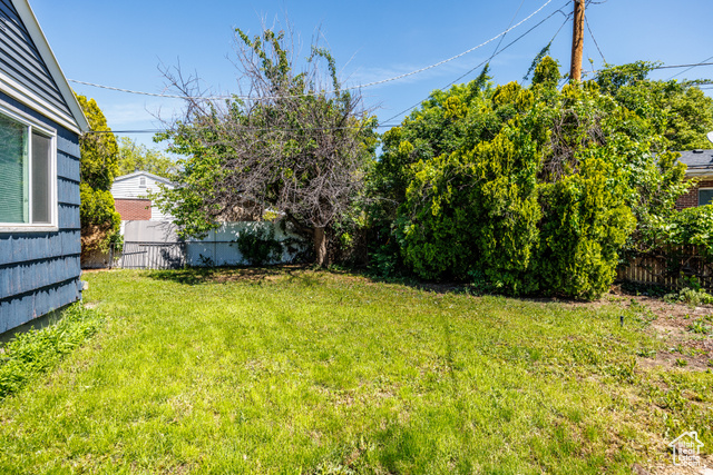 Photo 37 for MLS #2087371 at 866 American Beauty Dr