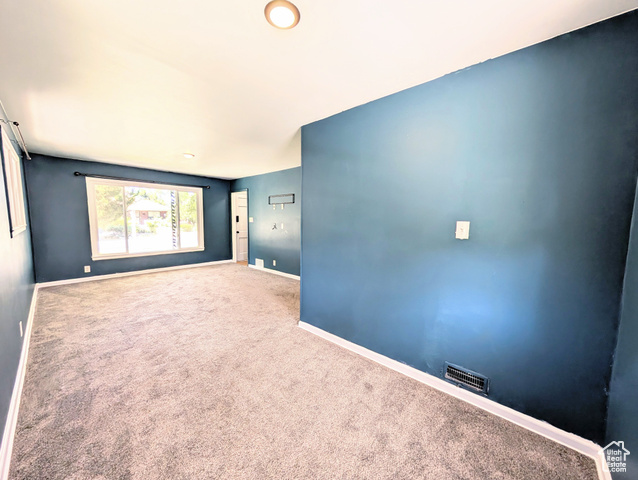 Photo 7 for MLS #2087371 at 866 American Beauty Dr