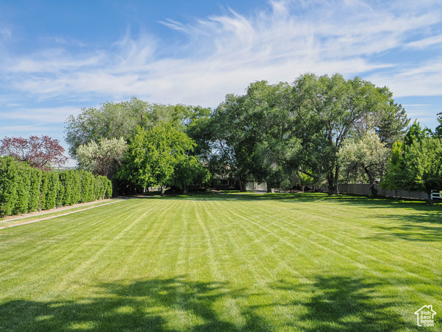 Photo 4 for MLS #2087400 at 919 E 13800 South