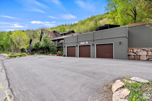 Photo 4 for MLS #2087414 at 5548 E Emigration Canyon Rd