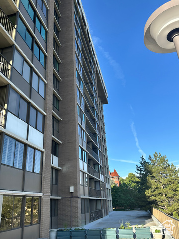 Photo 47 for MLS #2087478 at 241 N Vine St #404E