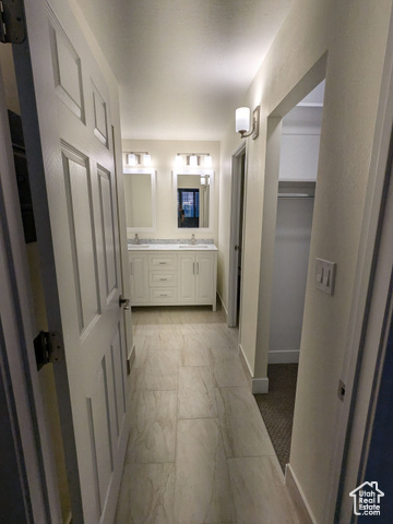 Photo 32 for MLS #2087478 at 241 N Vine St #404E