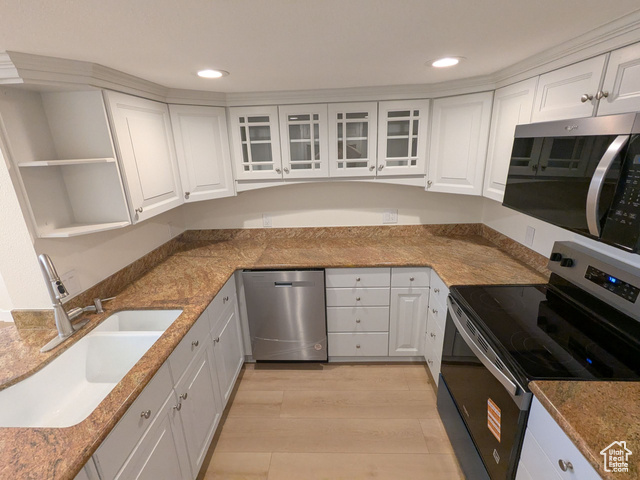 Photo 20 for MLS #2087478 at 241 N Vine St #404E