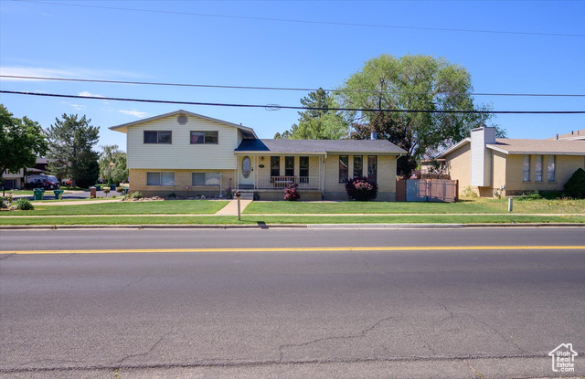 2263 W 4400 S, Roy UT 84067