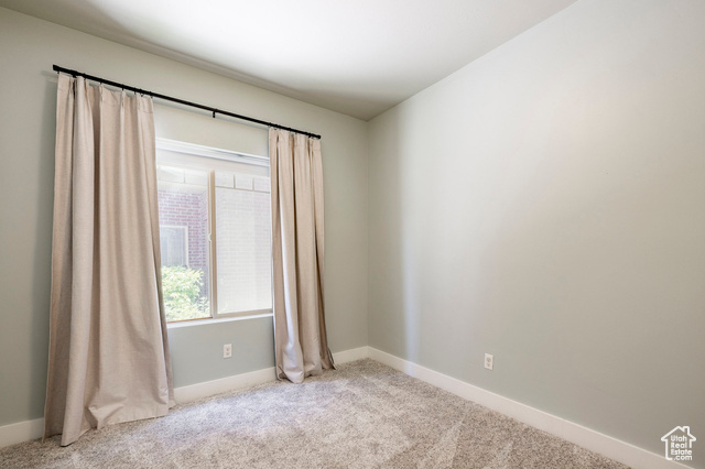 Photo 20 for MLS #2087614 at 170 E Belmont Ave #B8
