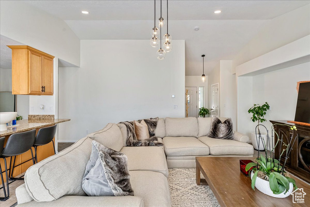 Photo 15 for MLS #2087616 at 5167 N Rodeo Cir #6