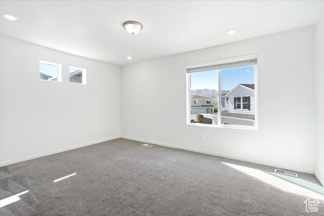 Photo 11 for MLS #2087682 at 381 N Colonnade Rd #1012