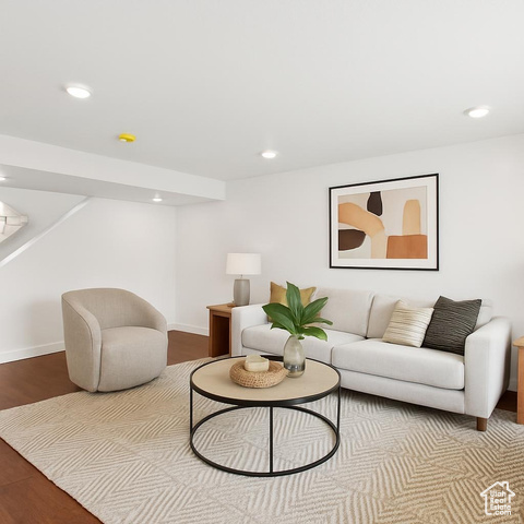 Photo 4 for MLS #2087698 at 1615 N Angel St #C