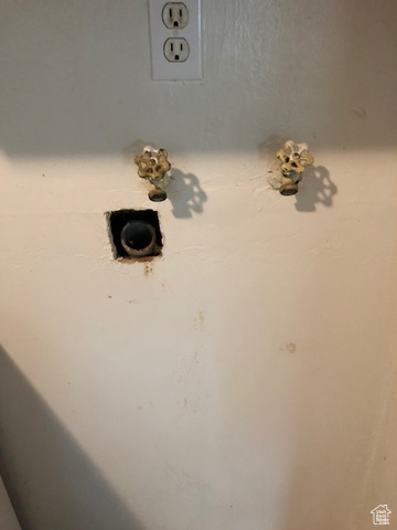 Photo 4 for MLS #2087705 at 4644 S Carnegie  Tech St #4