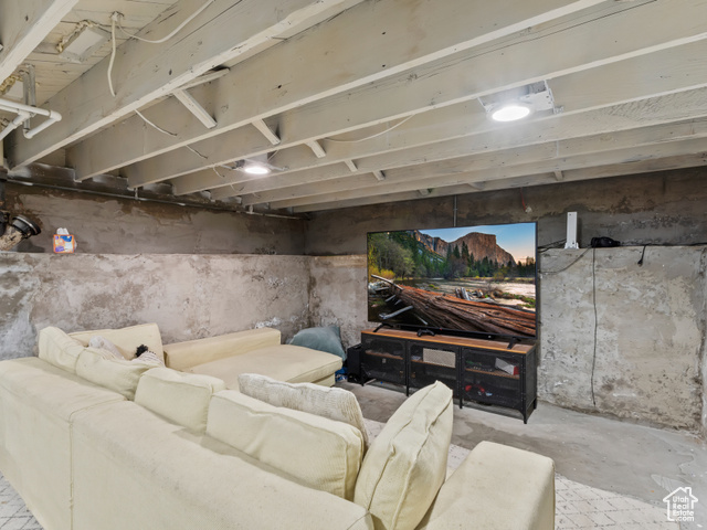 Photo 19 for MLS #2087768 at 696 E 1700 South