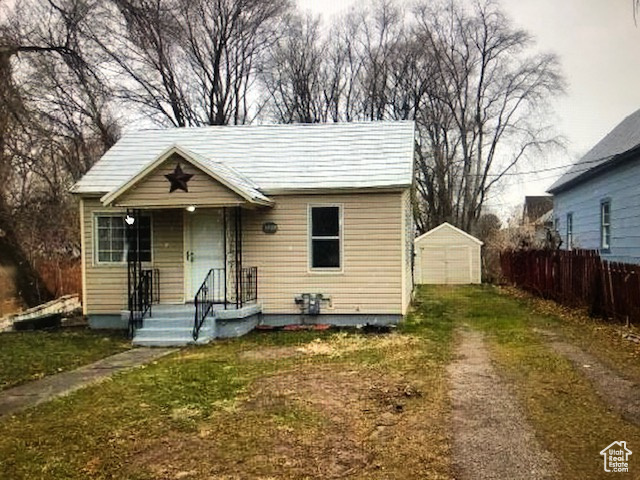 Photo 2 for MLS #2087799 at 1419 S Grant