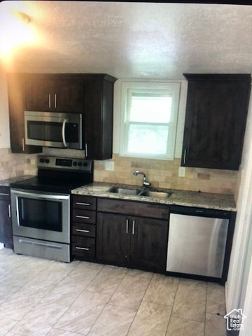 Photo 6 for MLS #2087799 at 1419 S Grant