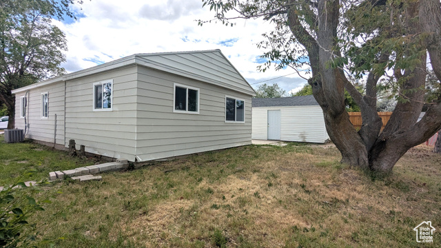 Photo 3 for MLS #2087802 at 4650 W Mildred St