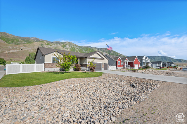 Photo 60 for MLS #2087859 at 8640 N Iron Horse Dr