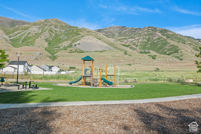 Photo 74 for MLS #2087859 at 8640 N Iron Horse Dr