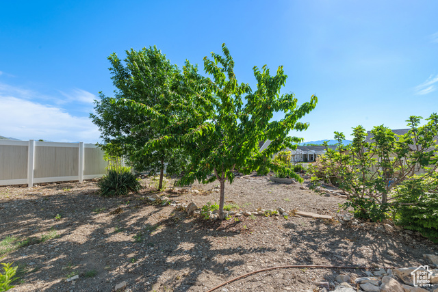 Photo 46 for MLS #2087859 at 8640 N Iron Horse Dr