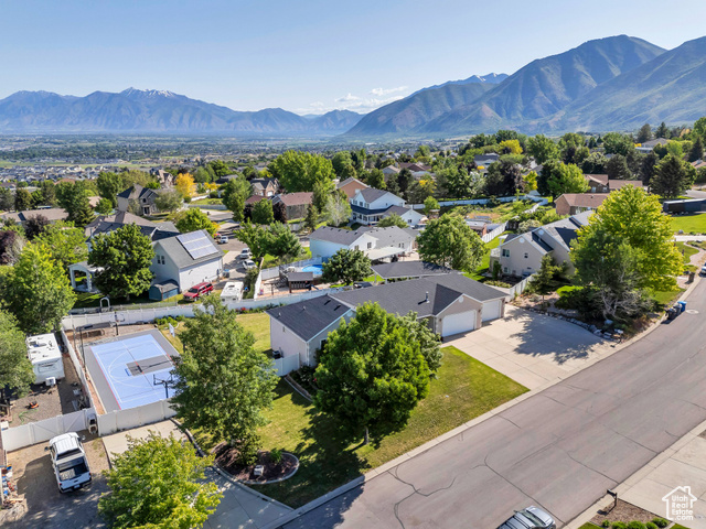 69 E HUDSON DR, Elk Ridge UT 84651