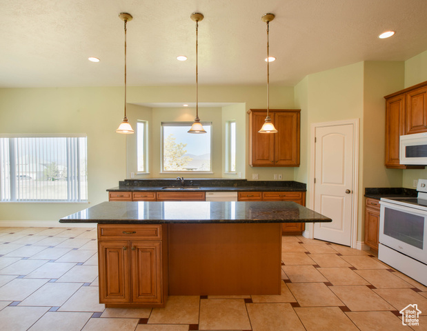 Photo 13 for MLS #2087897 at 935 S 950 East