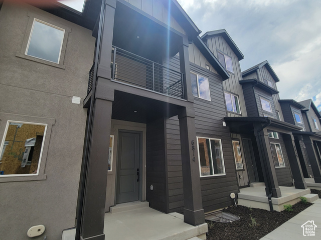 6814 S CLEVER PEAK LN #268, West Jordan UT 84081