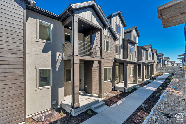 6814 S CLEVER PEAK LN #268, West Jordan UT 84081