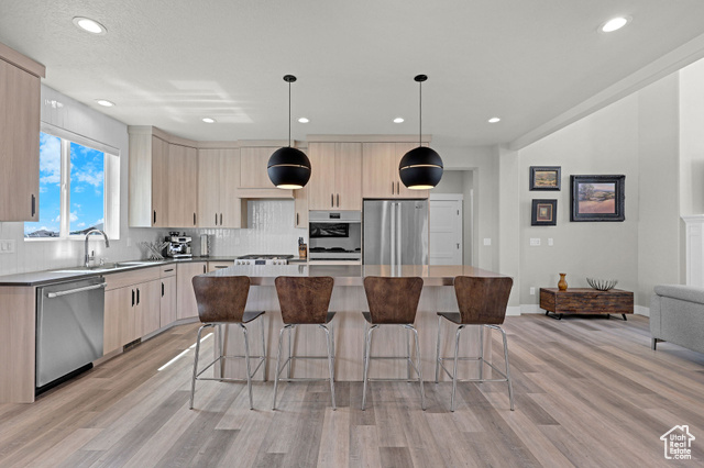 Photo 13 for MLS #2087908 at 3877 N 425 East