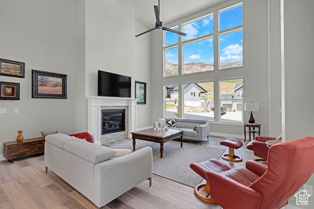 Photo 5 for MLS #2087908 at 3877 N 425 East