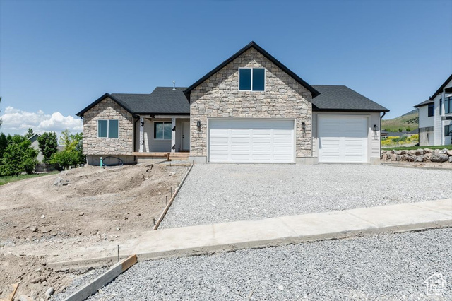 821 E 160 N, Hyde Park UT 84318
