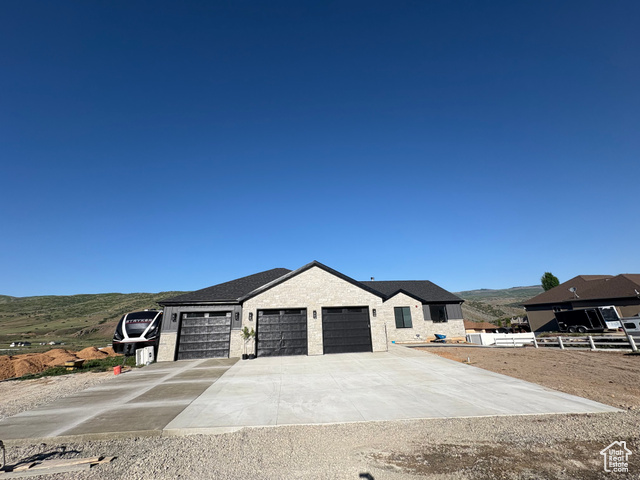 Photo 2 for MLS #2088009 at 19722 Elkhorn Cir