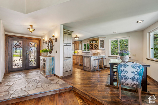 Photo 10 for MLS #2088012 at 4774 S Oak Terrace Dr