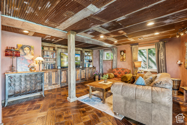 Photo 45 for MLS #2088012 at 4774 S Oak Terrace Dr