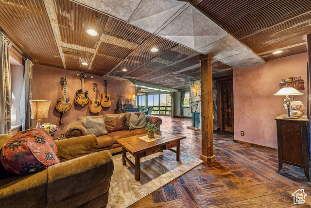 Photo 46 for MLS #2088012 at 4774 S Oak Terrace Dr