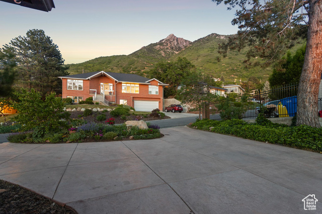 Photo 94 for MLS #2088012 at 4774 S Oak Terrace Dr