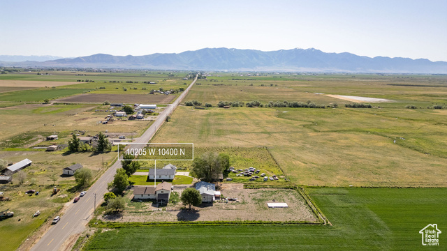 Photo 36 for MLS #2088065 at 10205 W 10400 North