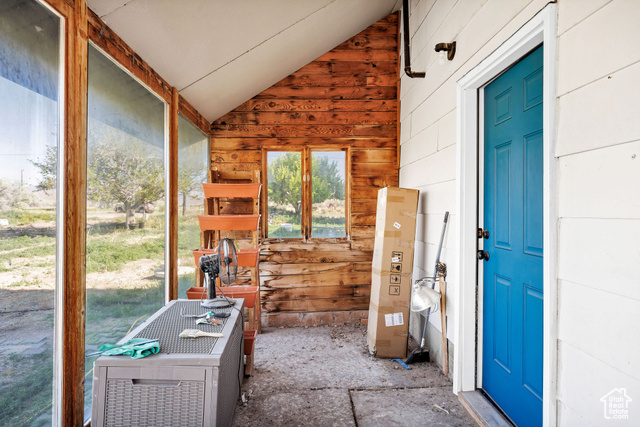 Photo 16 for MLS #2088065 at 10205 W 10400 North