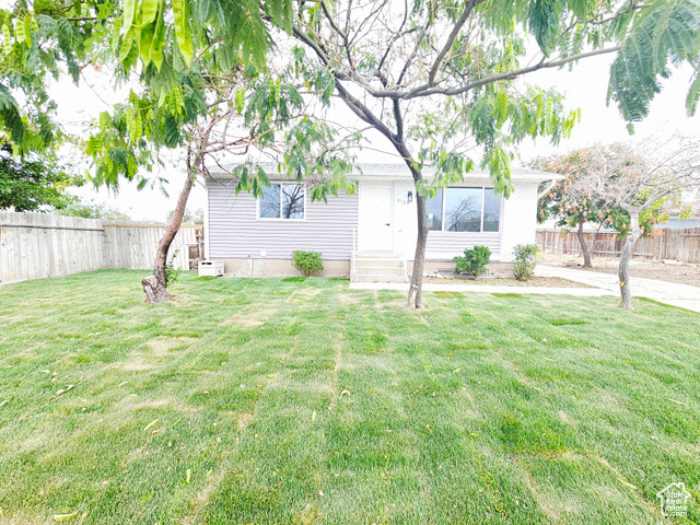 8181 W DANBURY DR, Magna UT 84044