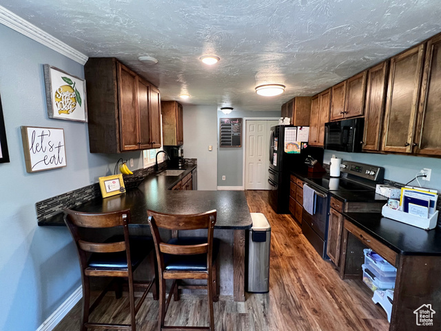Photo 15 for MLS #2088076 at 130 Cascade Quey St