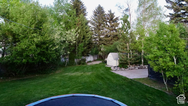 Photo 42 for MLS #2088076 at 130 Cascade Quey St
