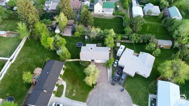 Photo 4 for MLS #2088076 at 130 Cascade Quey St