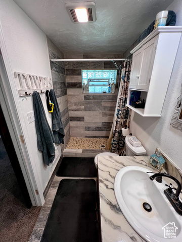 Photo 23 for MLS #2088076 at 130 Cascade Quey St