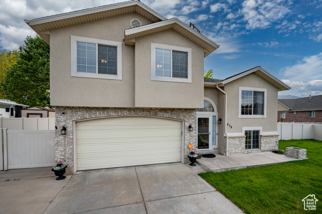 679 W 3600 S, Riverdale UT 84405