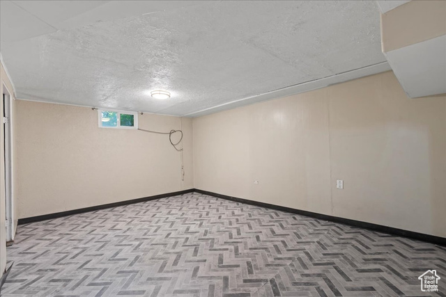 Photo 17 for MLS #2088116 at 917 E Sullivan Rd