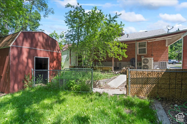 Photo 21 for MLS #2088116 at 917 E Sullivan Rd