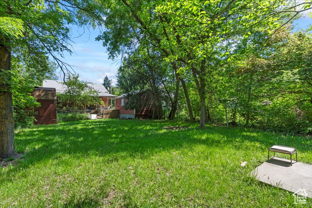 Photo 20 for MLS #2088116 at 917 E Sullivan Rd